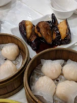 shrimp dumpling har gow 龍笙蝦餃皇